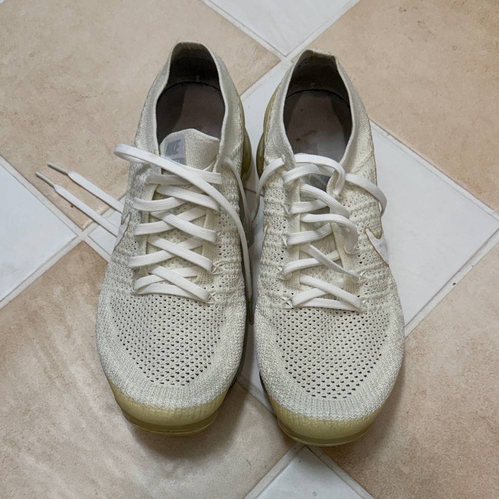 Nike Men's Air Vapormax Off-White Knit Sneakers
